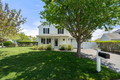 10 Bluestone Terrace Sandwich MA 02537