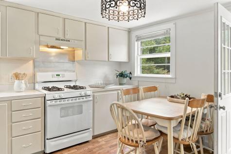 172 Telegraph Road Dennis Port MA 02639