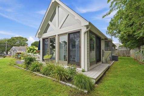 13 Maloney Lane Dennis Port MA 02639