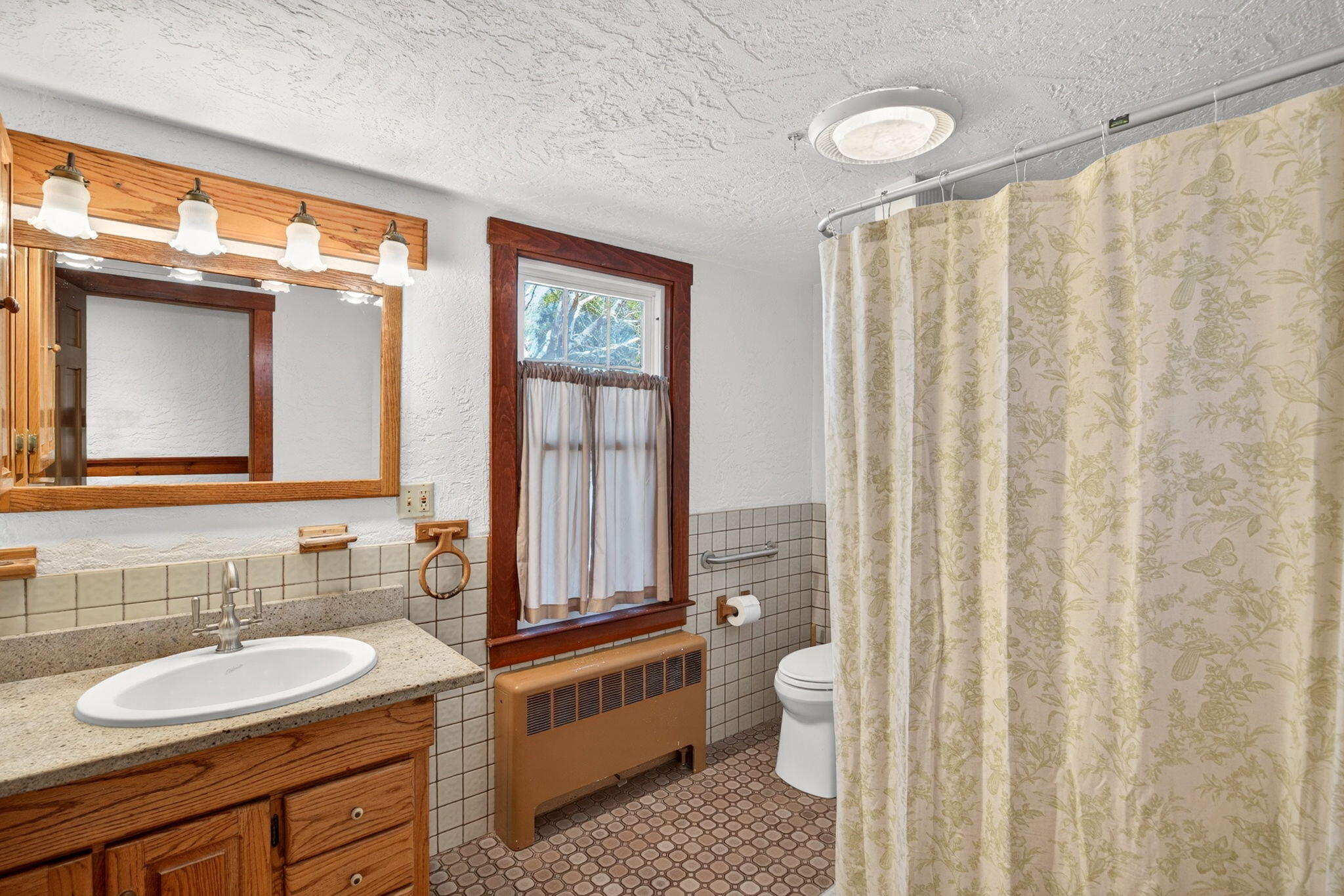 41 Belvidere Road Falmouth MA 02540