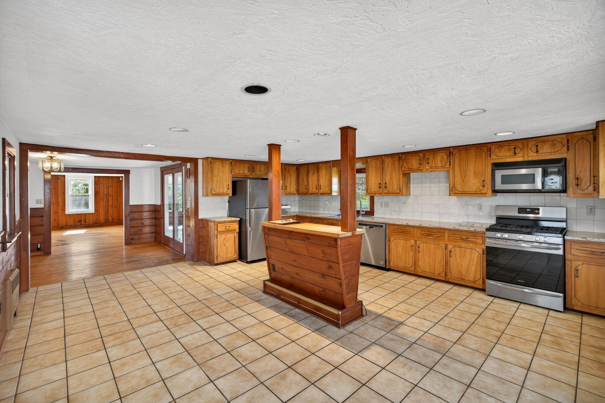 41 Belvidere Road Falmouth MA 02540
