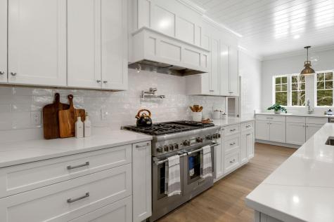 165 Baxter Neck Road Barnstable MA 02648