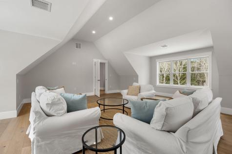 165 Baxter Neck Road Barnstable MA 02648