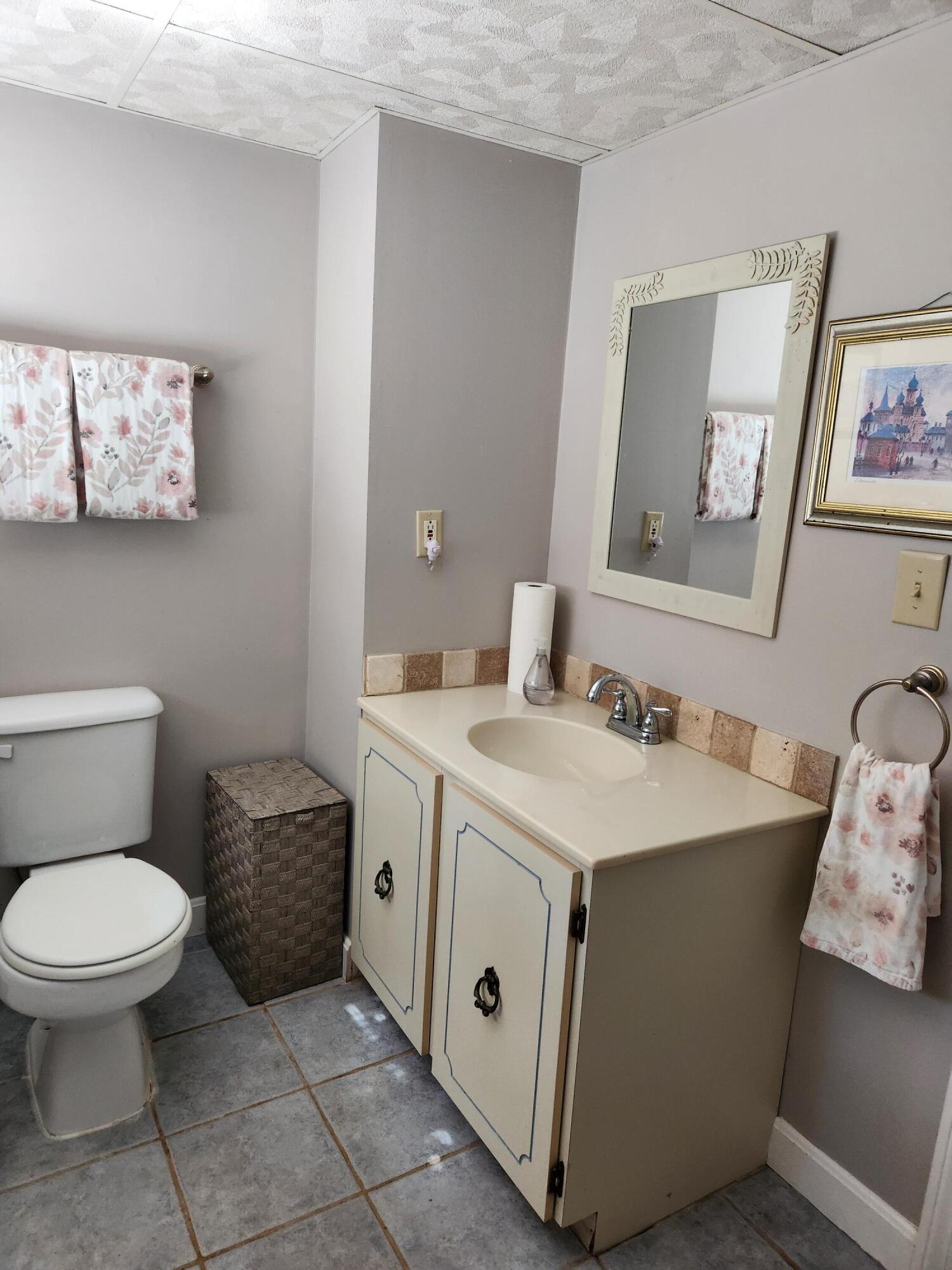 10 Howard Avenue Bourne MA 02553