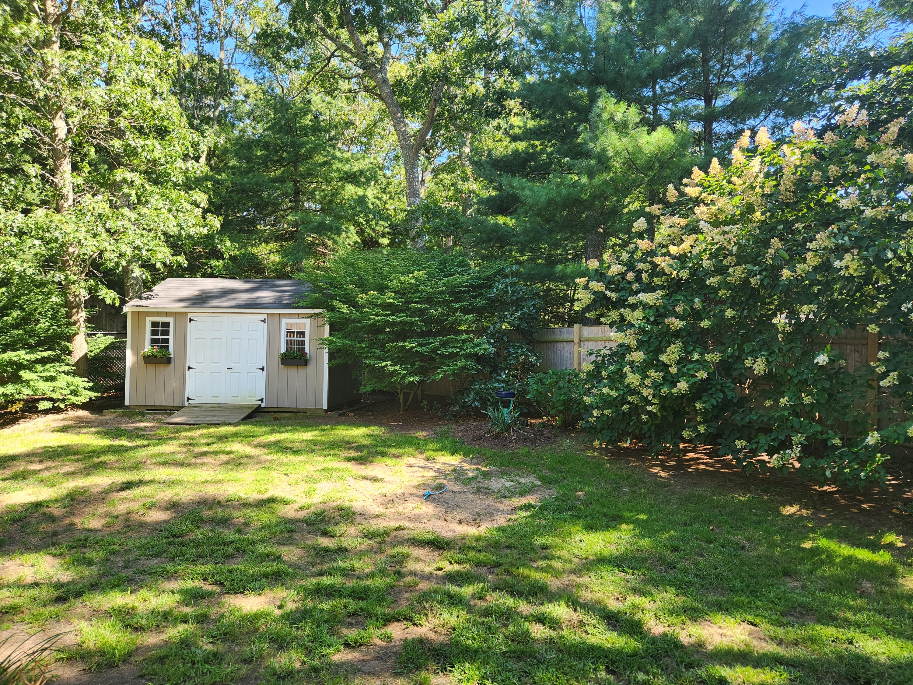 10 Howard Avenue Bourne MA 02553