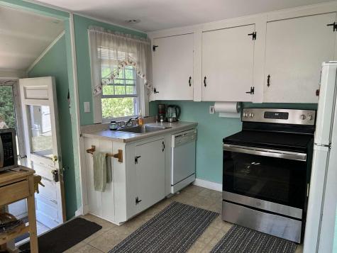 44 Trotters Lane West Dennis MA 02670