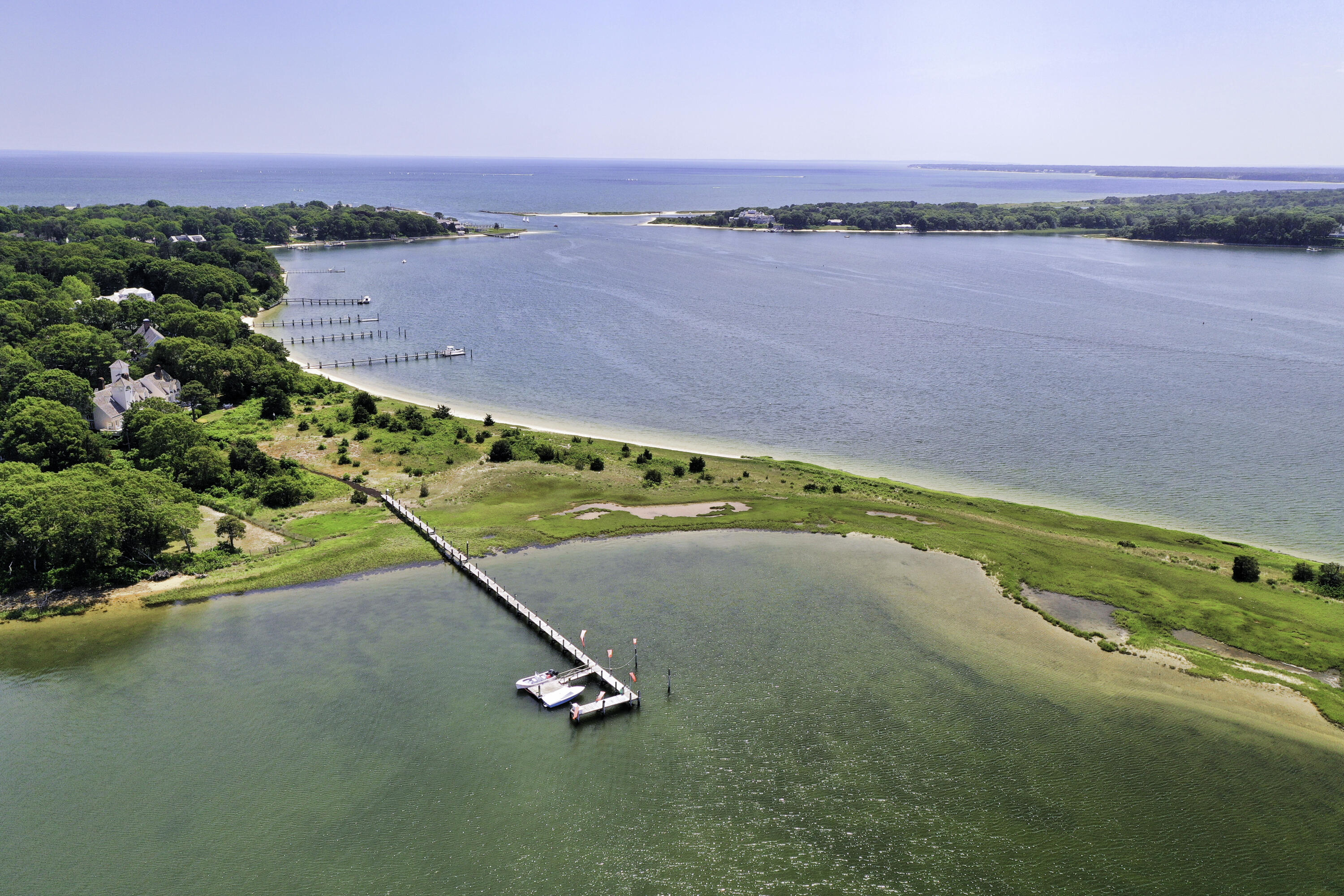 Barnstable MA, 255 Bayberry Way