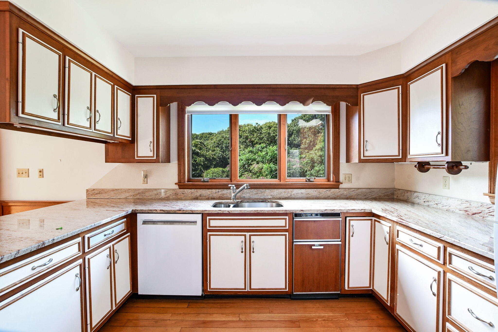 222 Sippewissett Road Falmouth MA 02540