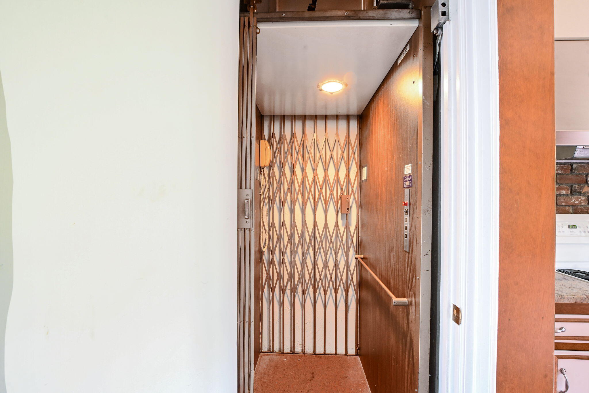 222 Sippewissett Road Falmouth MA 02540