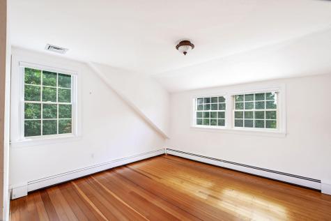 222 Sippewissett Road Falmouth MA 02540