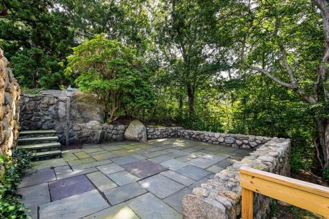222 Sippewissett Road Falmouth MA 02540