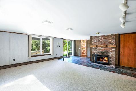 222 Sippewissett Road Falmouth MA 02540