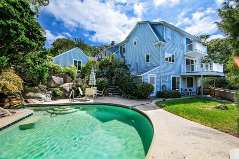 222 Sippewissett Road Falmouth MA 02540