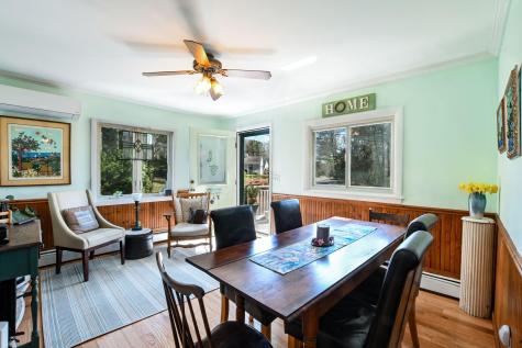 33 Lorraine Road Falmouth MA 02536