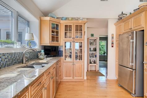 95 Chequessett Neck Road Wellfleet MA 02667