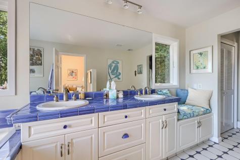95 Chequessett Neck Road Wellfleet MA 02667