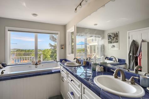 95 Chequessett Neck Road Wellfleet MA 02667