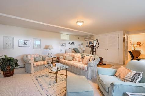 95 Chequessett Neck Road Wellfleet MA 02667