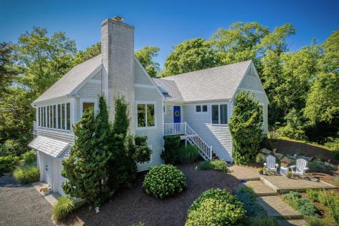 95 Chequessett Neck Road Wellfleet MA 02667