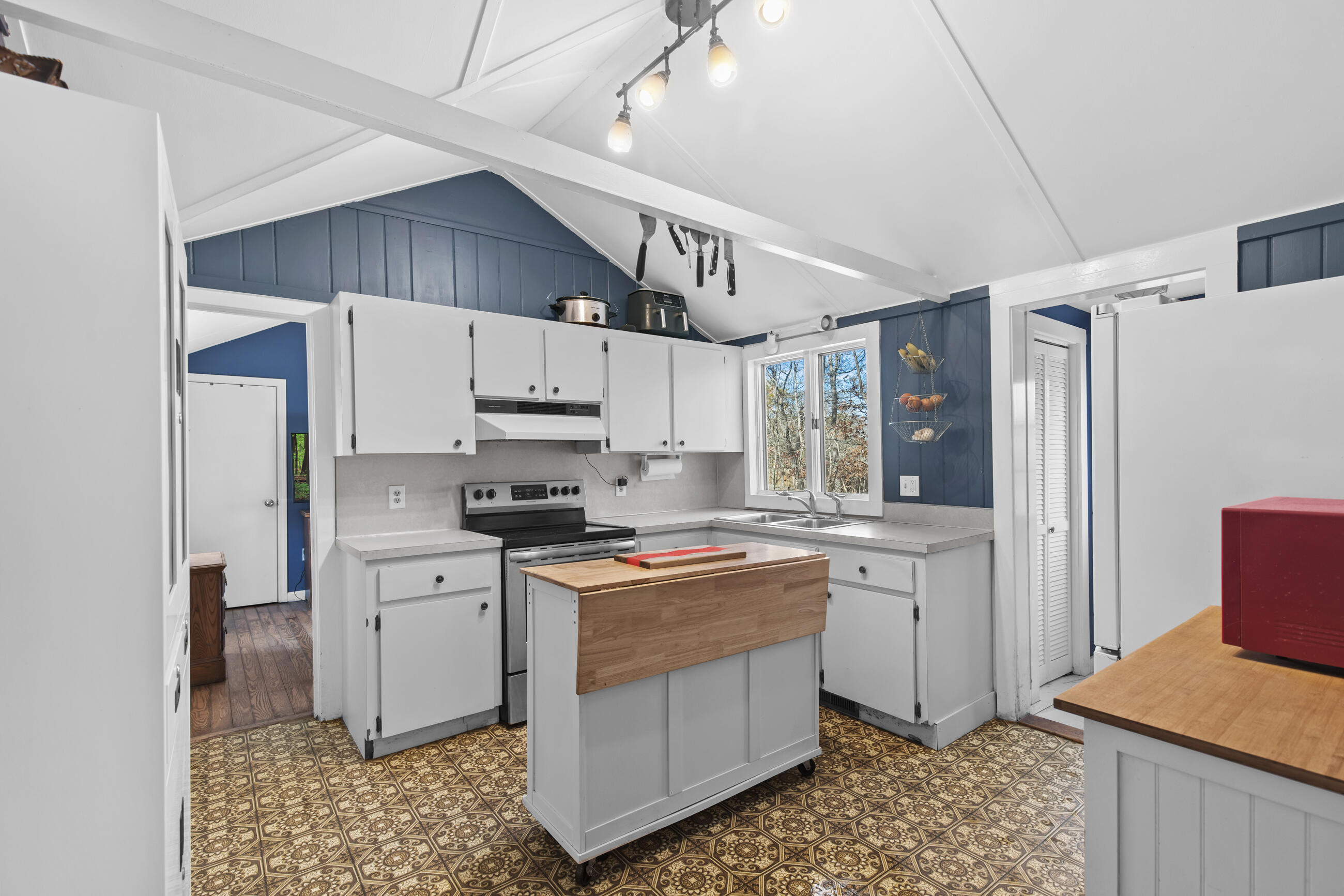 1065 Great Pond Road Eastham MA 02642
