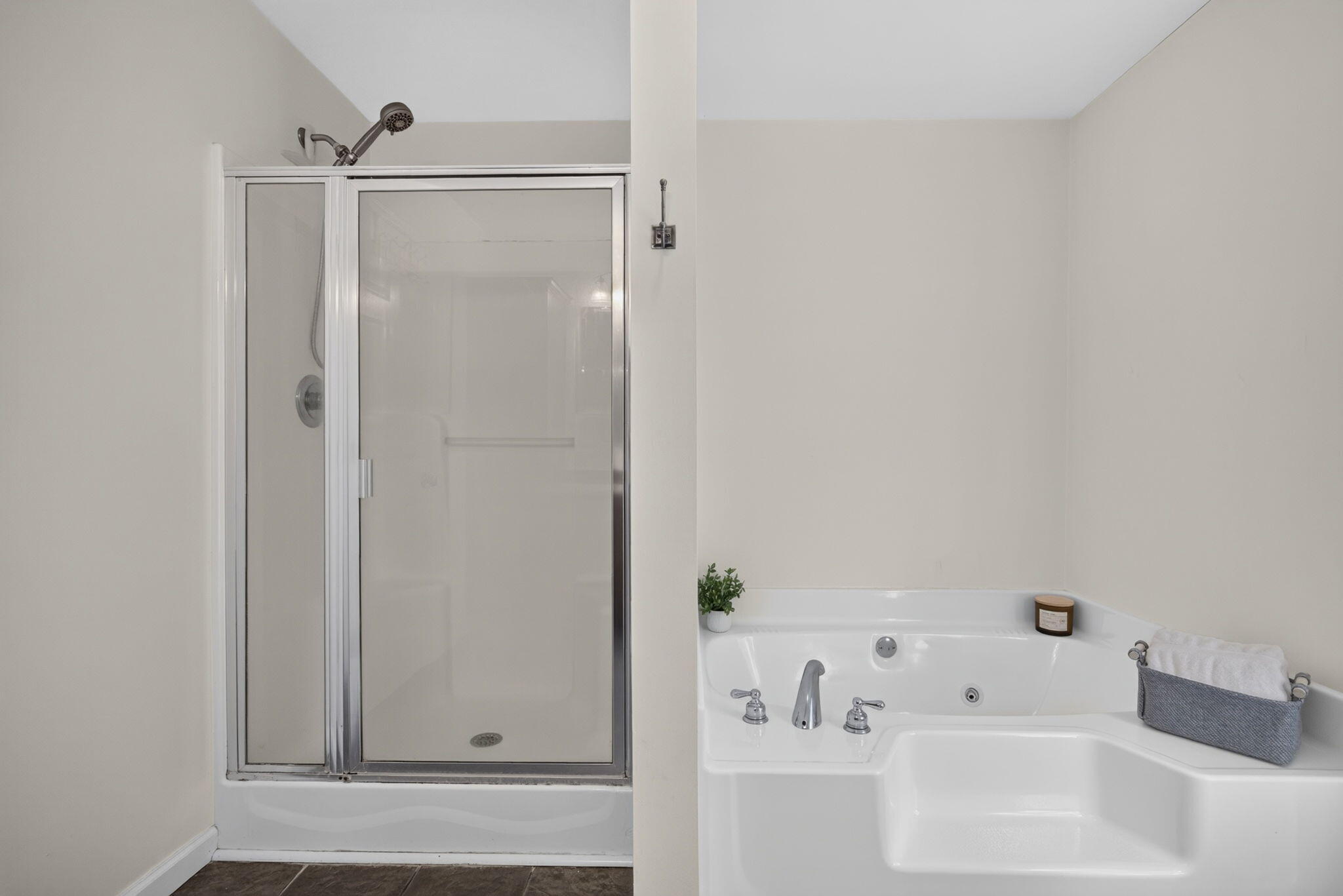 8 Leeward Passage Truro MA 02666