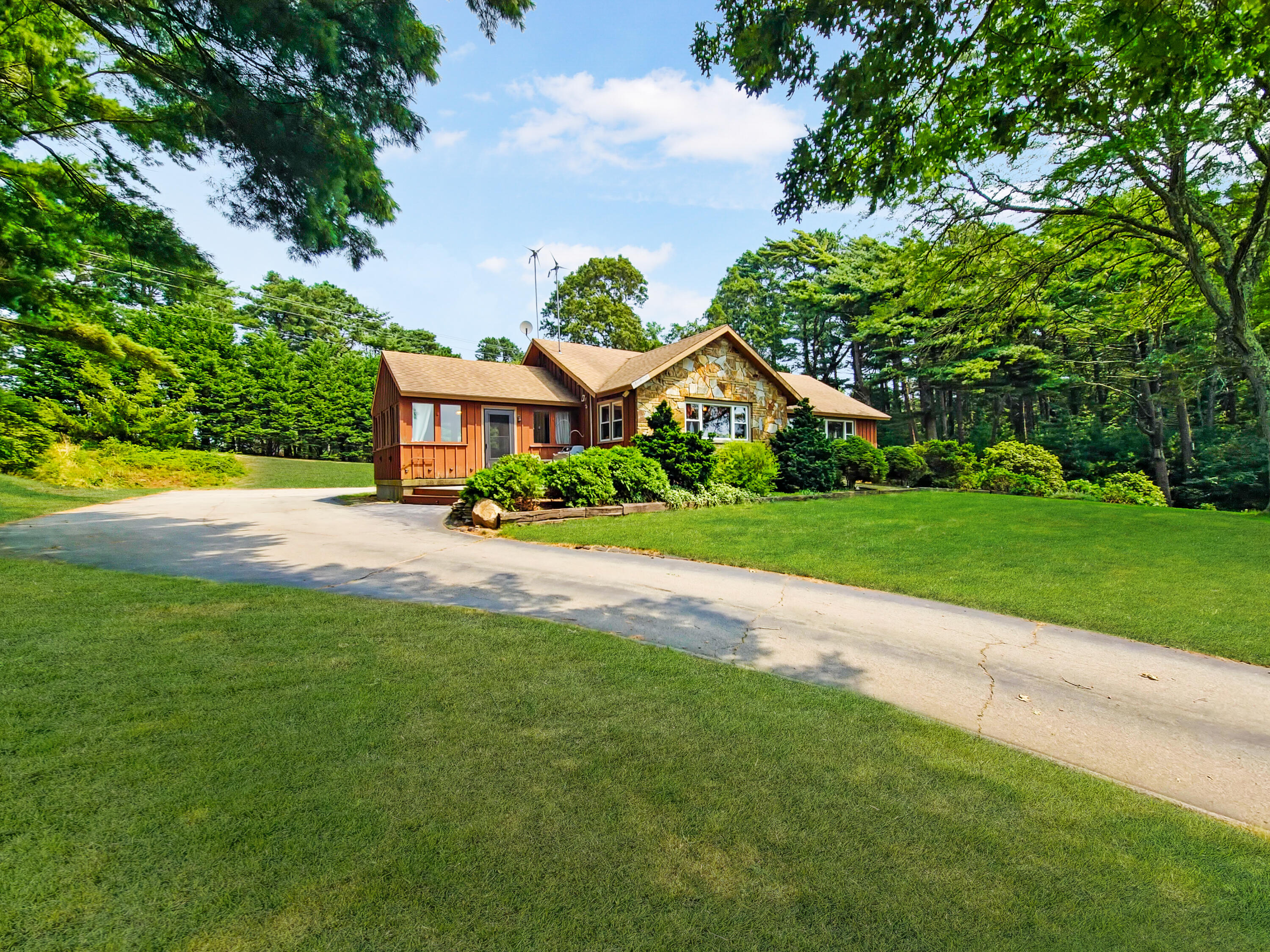 22 Long Neck Road Wareham MA 02538