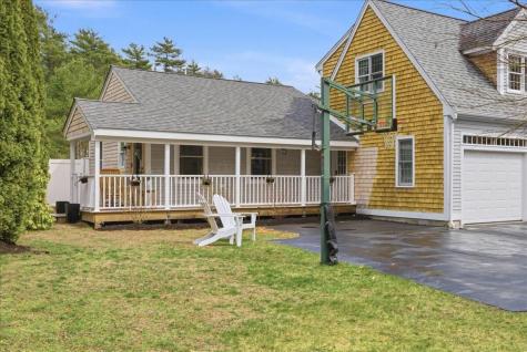 2 Commons Drive Carver MA 02330