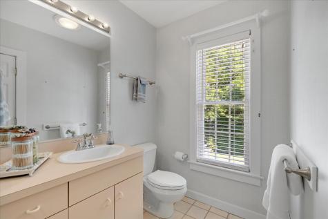 442 Bay Lane Barnstable MA 02632