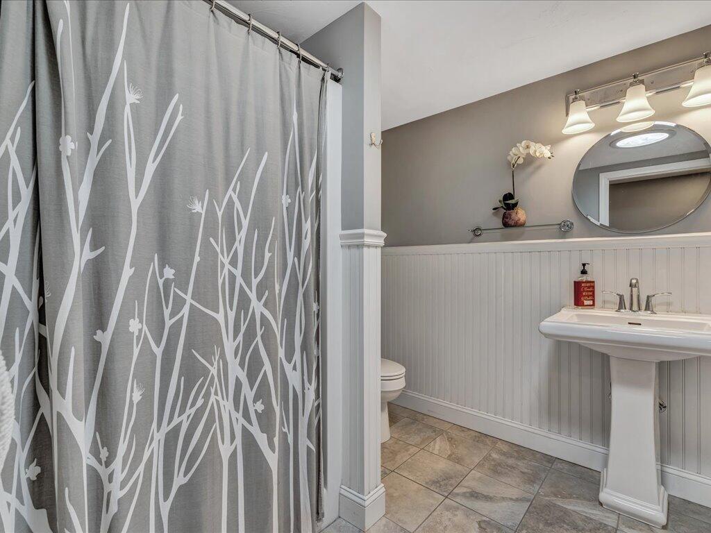 1309 Shootflying Hill Road Barnstable MA 02632