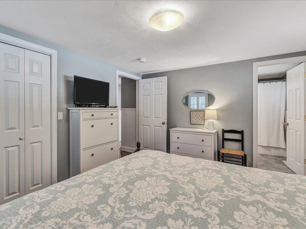 1309 Shootflying Hill Road Barnstable MA 02632