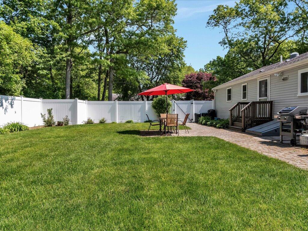 1309 Shootflying Hill Road Barnstable MA 02632