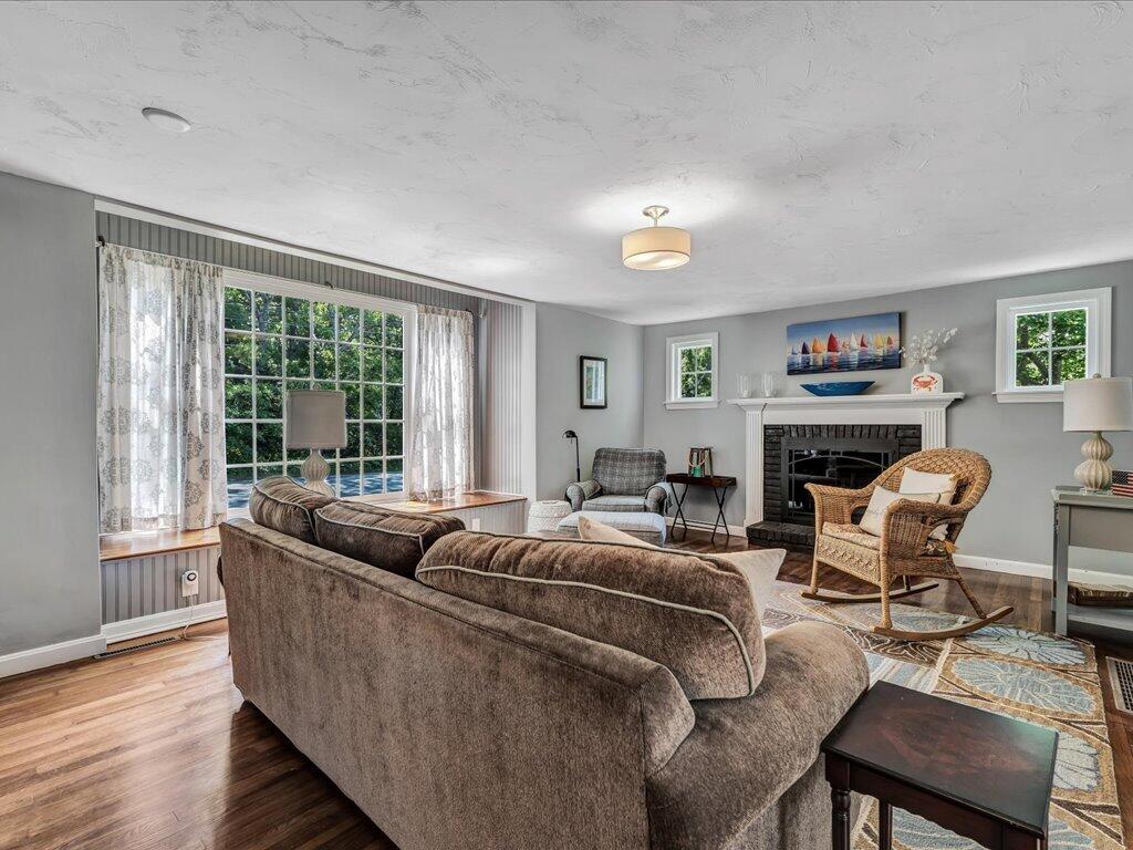 1309 Shootflying Hill Road Barnstable MA 02632