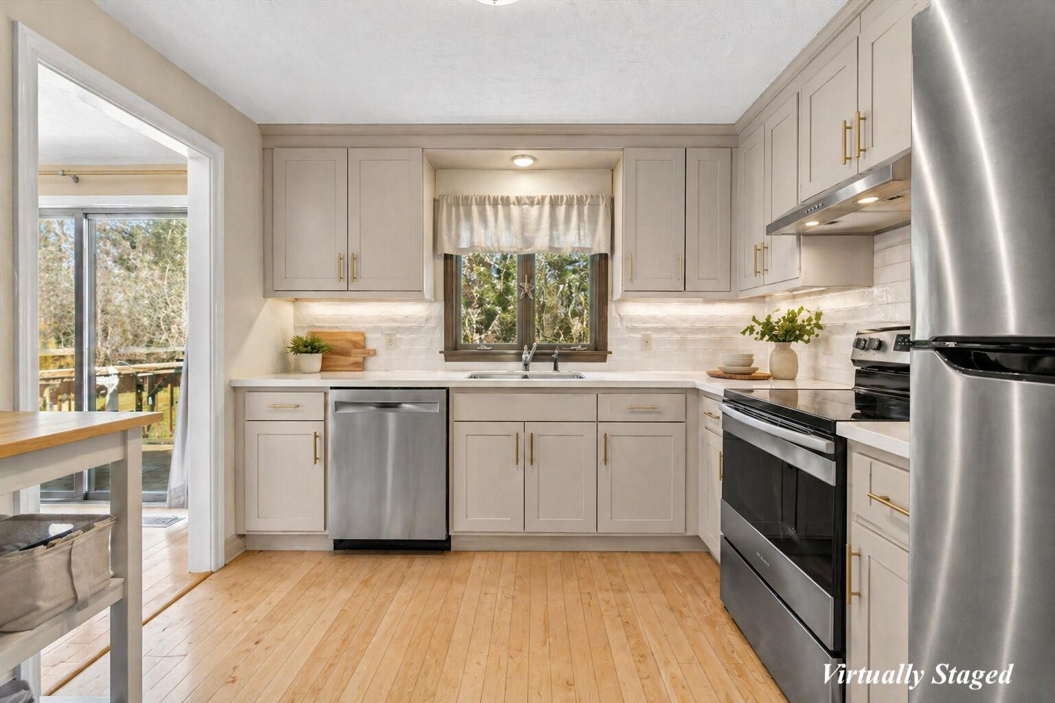 5 Maple Lane Brewster MA 02631