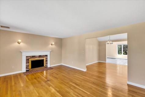 98 Old Campus Drive Falmouth MA 02540