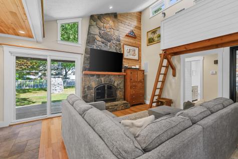 6 Cedar Street Barnstable MA 02635