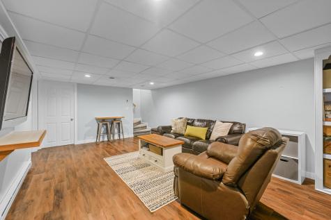 6 Cedar Street Barnstable MA 02635