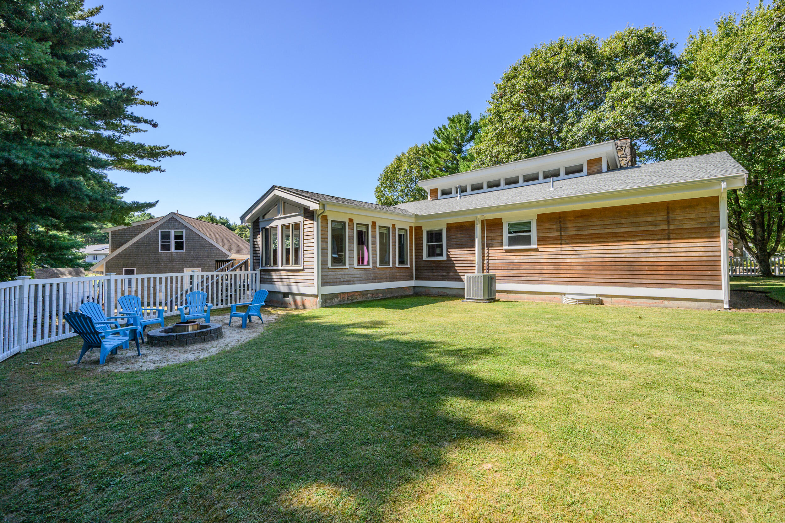 6 Cedar Street Cotuit MA 02635