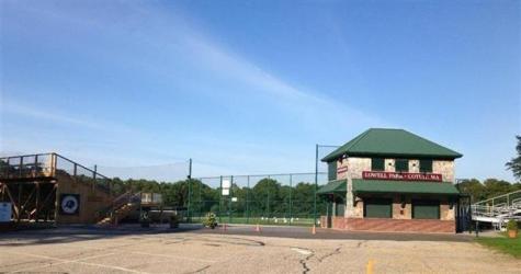 6 Cedar Street Barnstable MA 02635