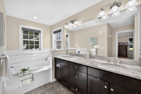 5 Cliffs Way Harwich MA 02645
