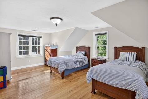 5 Cliffs Way Harwich MA 02645