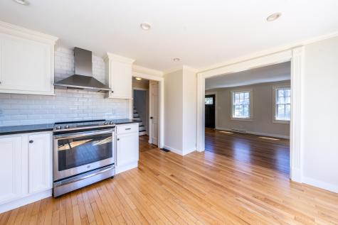 45 Old Phinney's Lane Barnstable MA 02630