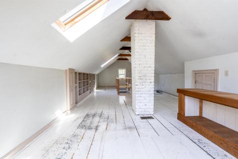 45 Old Phinney's Lane Barnstable MA 02630