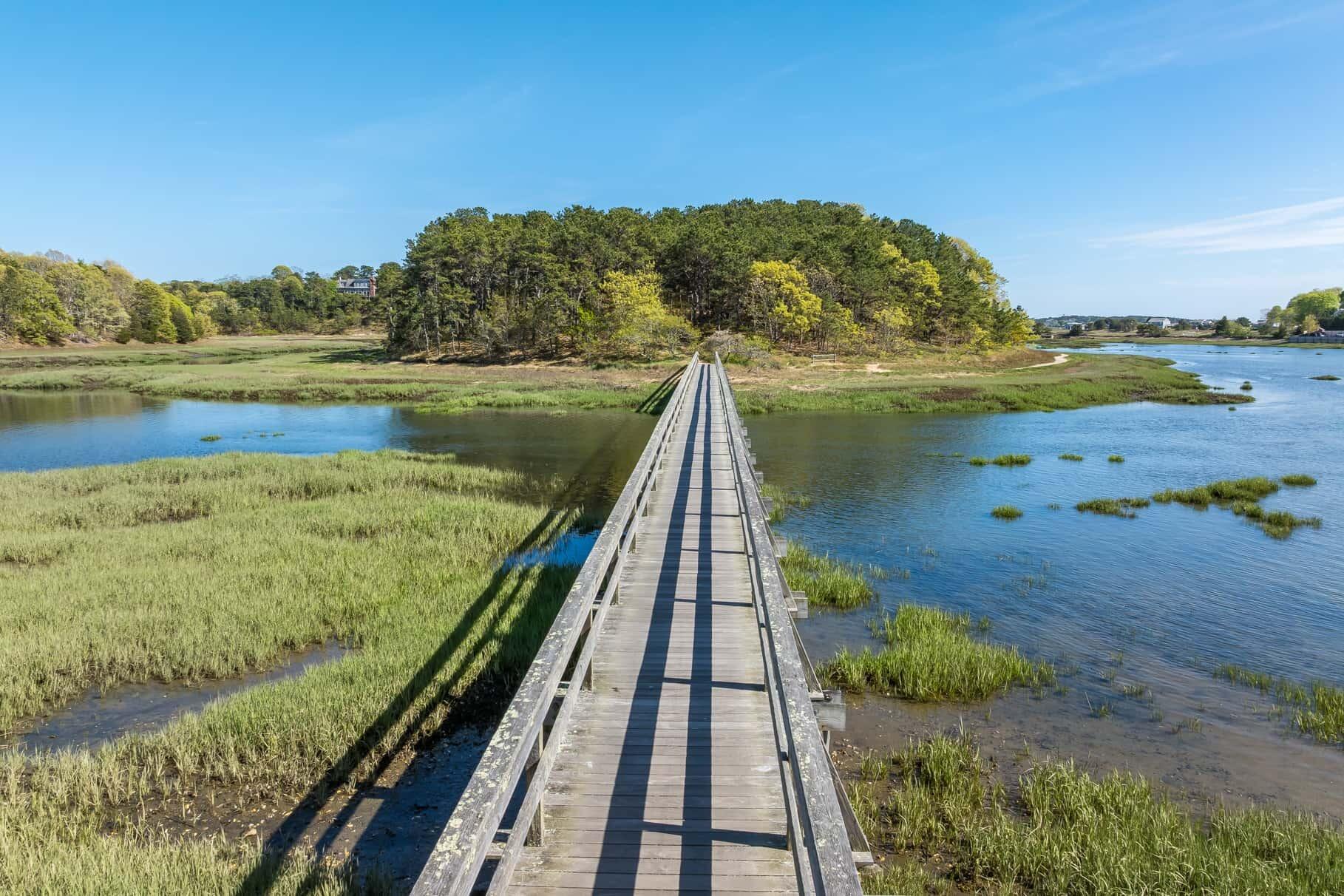 10 Bank Street Wellfleet MA 02667