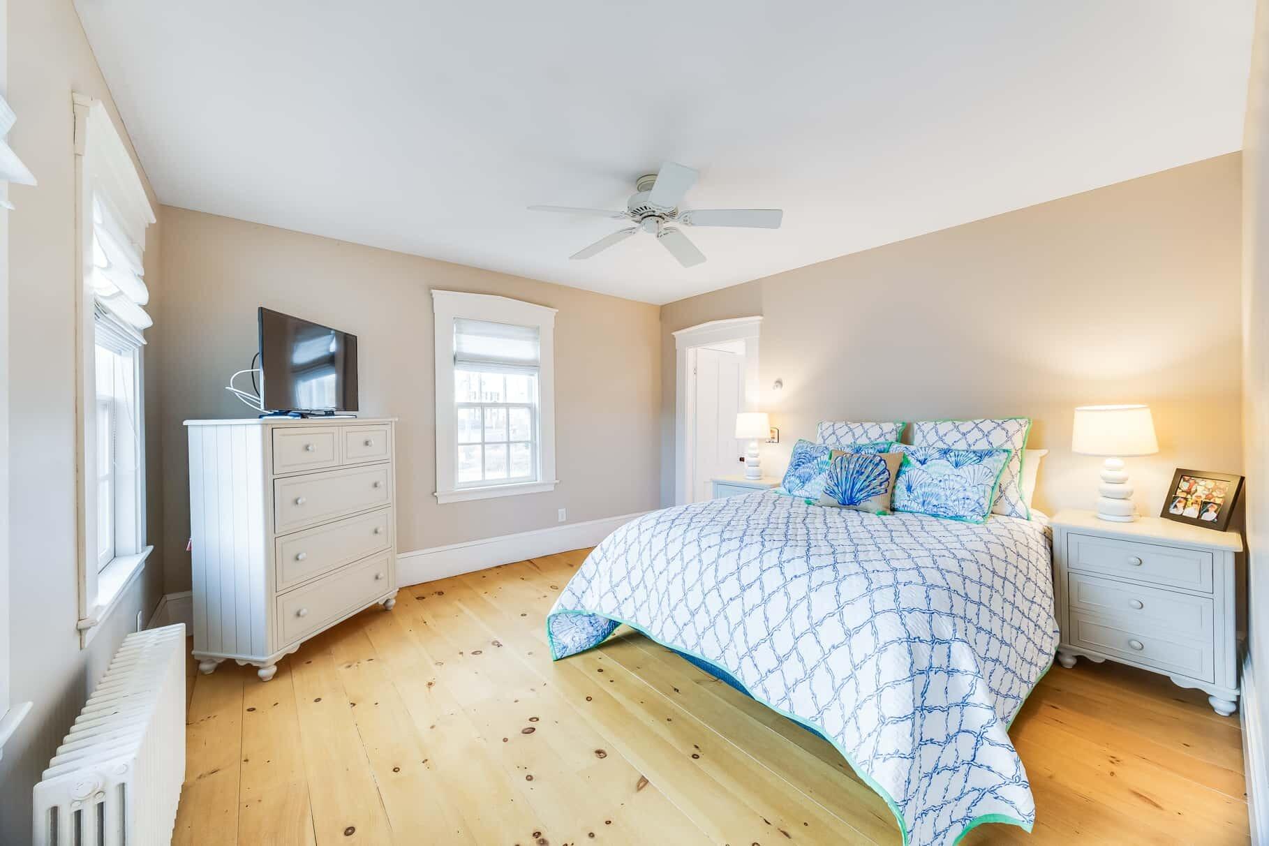 10 Bank Street Wellfleet MA 02667