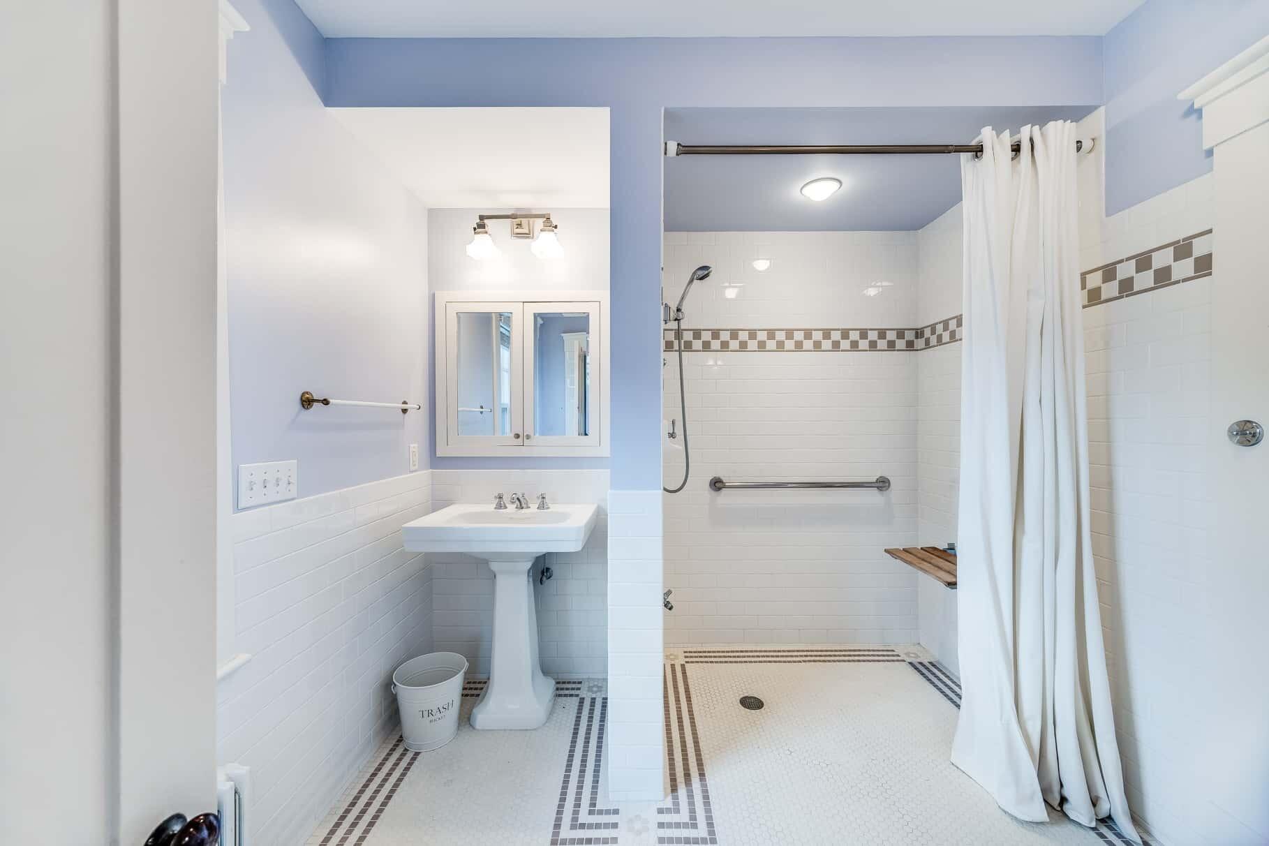 10 Bank Street Wellfleet MA 02667