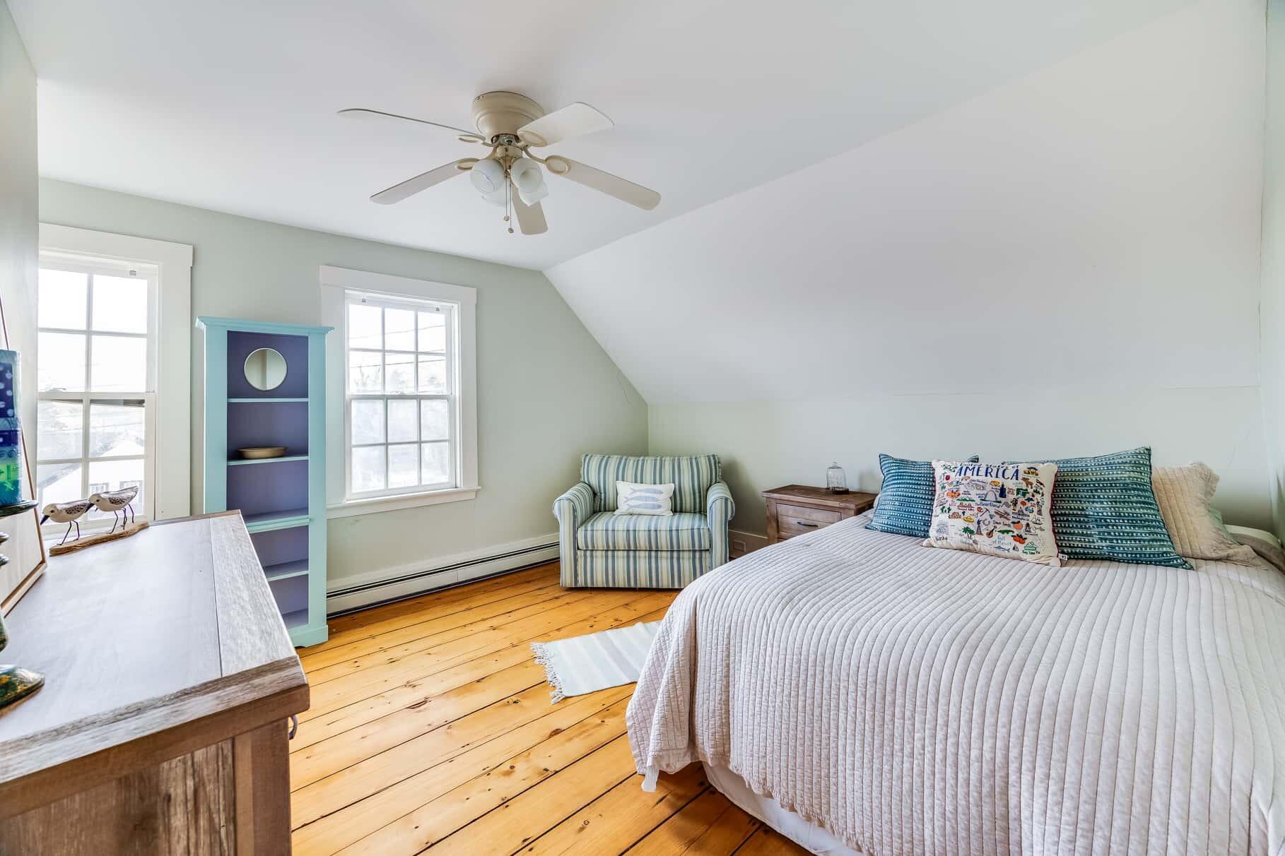 10 Bank Street Wellfleet MA 02667