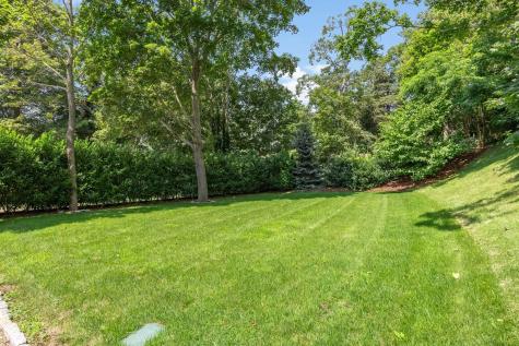 10 Bank Street Wellfleet MA 02667