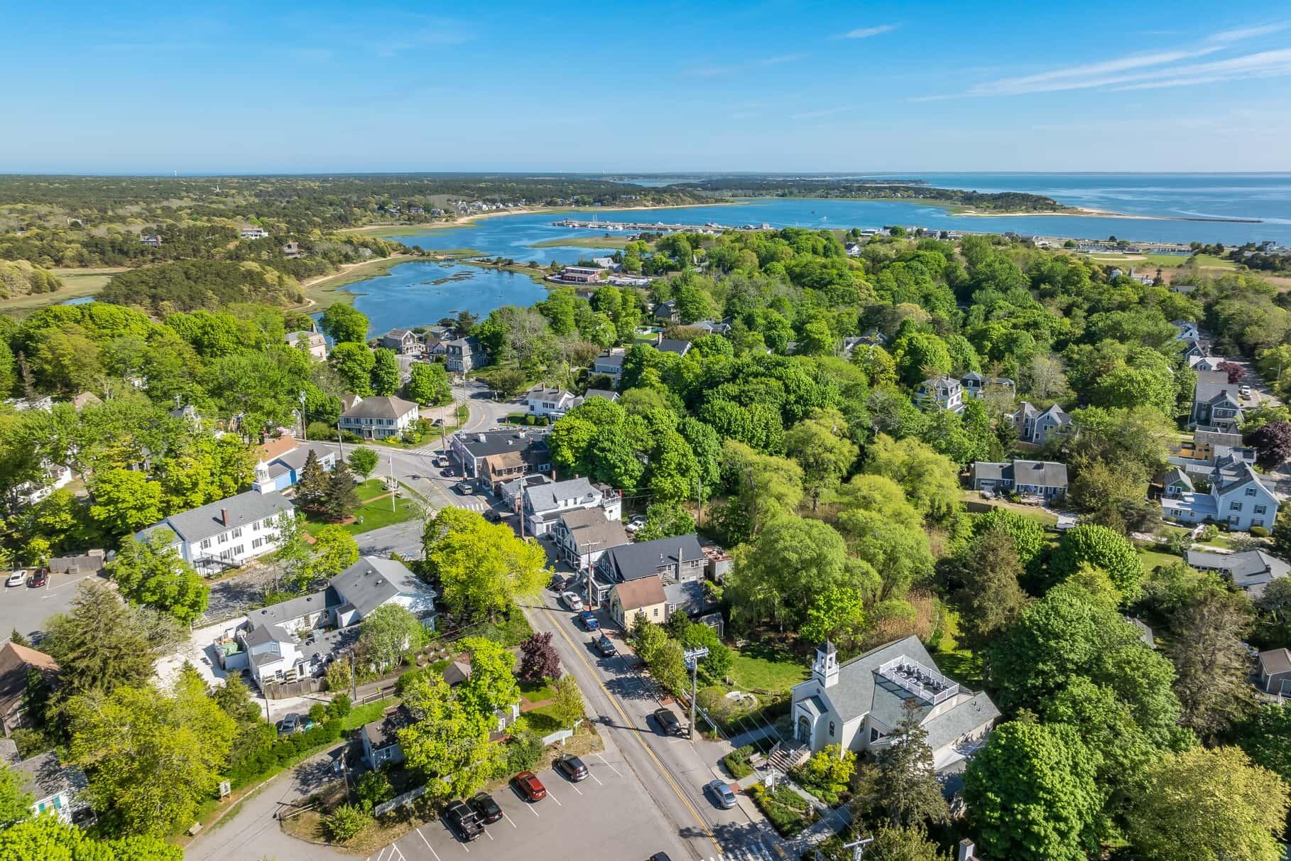10 Bank Street Wellfleet MA 02667
