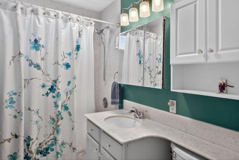 69 Spring Street Barnstable MA 02601