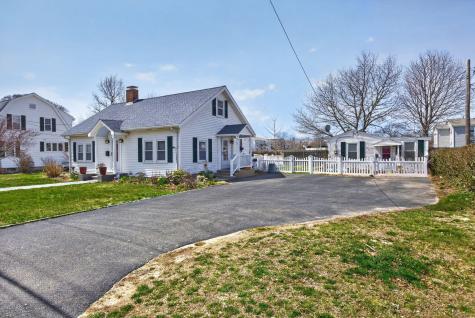 69 Spring Street Barnstable MA 02601